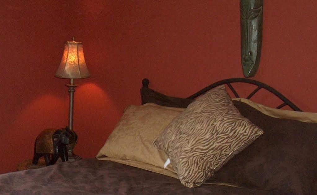 Emilyville Inn Campbellford Εξωτερικό φωτογραφία